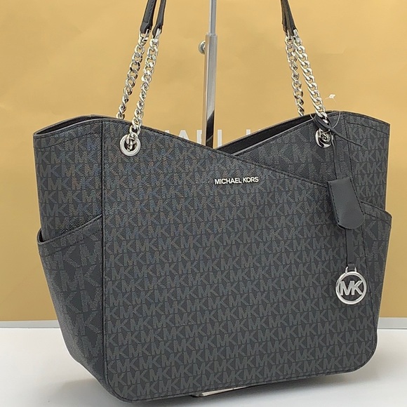 MICHAEL KORS LARGE X CHAIN LOGO SHOULDER BAG - Picture 2 of 16